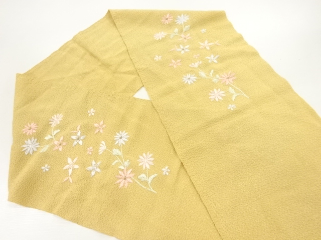 JAPANESE KIMONO / CHIRIMEN FABRIC / FLORAL EMBROIDERY HANERI